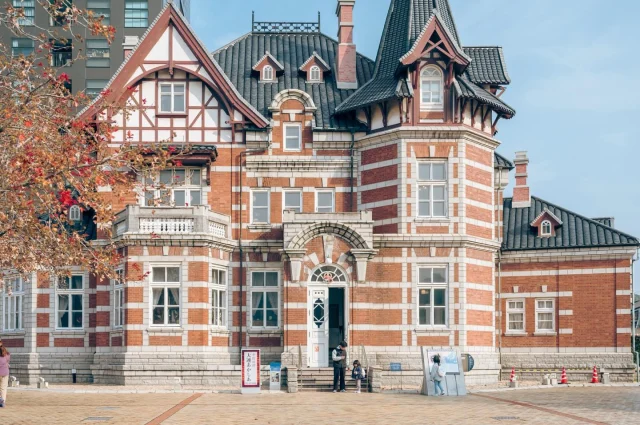 門司港漫遊行程❤️
如果時間允許的話，這邊真的可以待上半天
不僅週邊景色很美，還有廣戶市場的海鮮可以吃
當然這邊最有名的燒咖哩也不能錯過👍

#門司港 #北九州 #日本 #japan #japantravelphoto