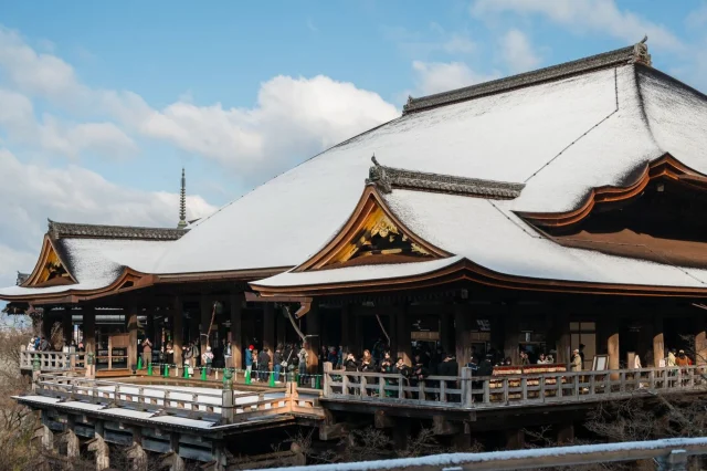 清水寺真的是不管哪個季節都有不同的美～
目前只剩櫻花季跟楓葉季還沒收集到！

#京都 #清水寺 #日本 #japan #japantravelphoto