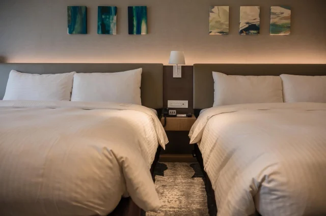 上次去台北看演唱會就是住這間啦！！地點超棒，走路不用五分鐘就可以到小巨蛋了，房間也很大，外面還有一個陽台，機能真的很棒！

#台北 #台北飯店 #taipei #小巨蛋 #飯店